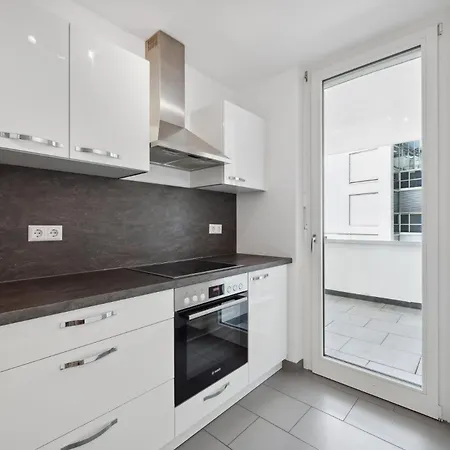 Appartement Exquis 4br Design Apart-haus I 2 Parken I Balkon