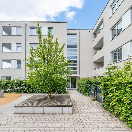 Apartment Exquis 4br Design Apart-haus I 2 Parken I Balkon