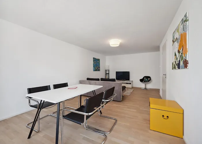 Apartamento Exquis 4br Design Apart-haus I 2 Parken I Balkon Böblingen