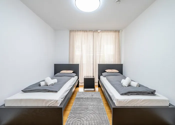 Apartamento Exquis 4br Design Apart-haus I 2 Parken I Balkon *